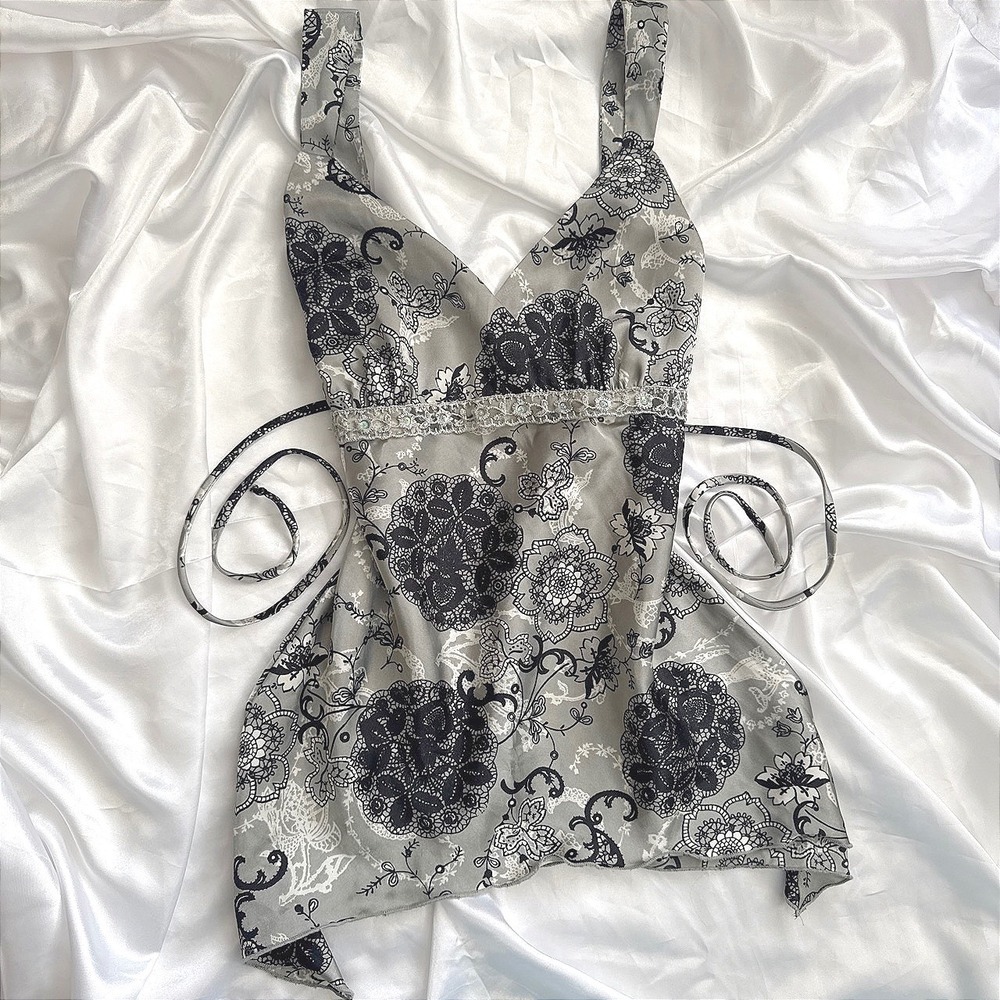 Anxiety Y2K Floral Print Handkerchief Hem Camisole Top Grey Black Small